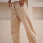 Airy Mid-Rise Barrel Jeans - Image 9