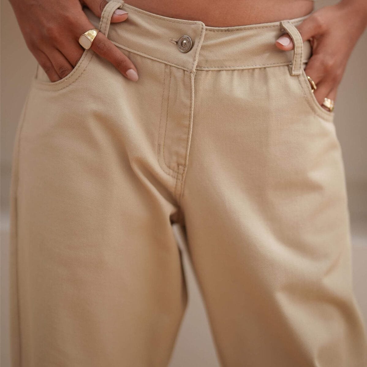 Airy Mid-Rise Barrel Jeans - Image 8