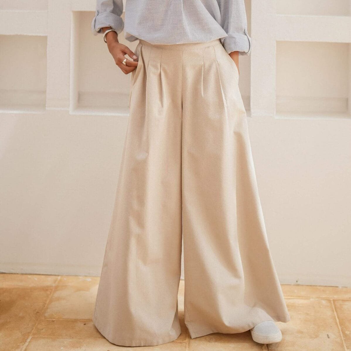 City Flow Wide Leg Pants - Image 10