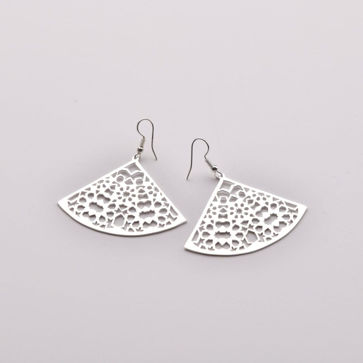 Dancing Lozenges Earrings - Image 3