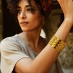 Starry Night Flowing Bracelet - Image 3