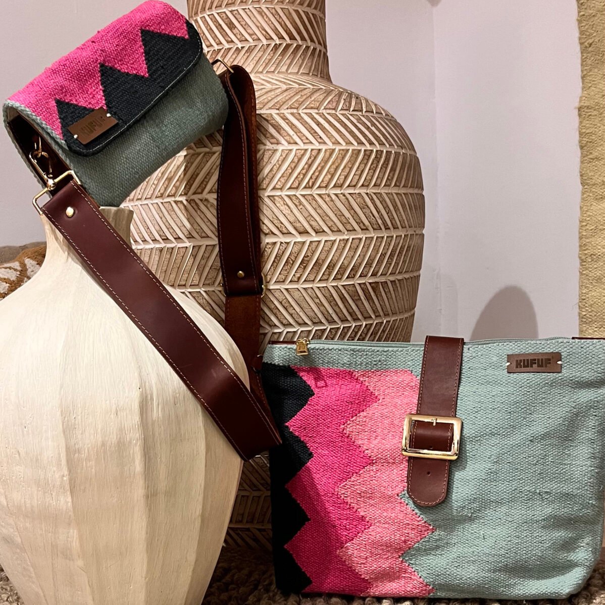 Tadreega Handbag - Image 2