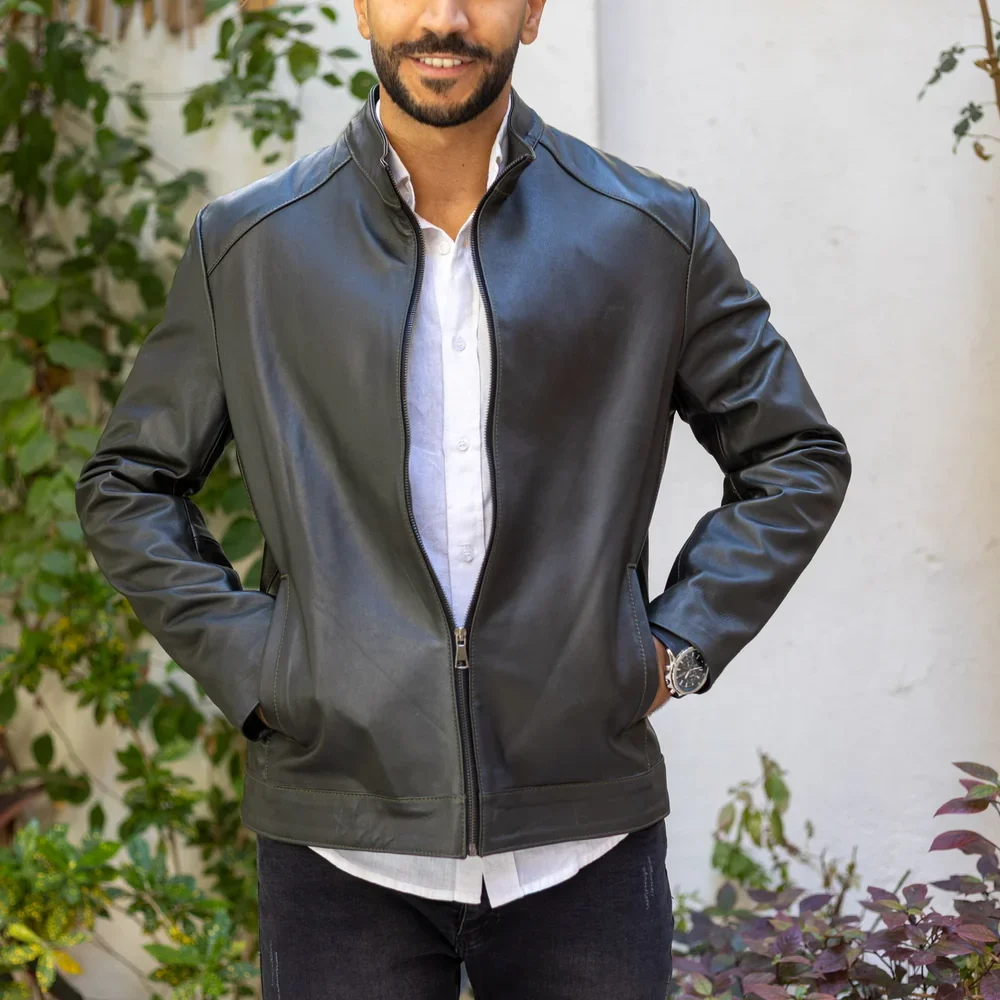 The Core – Classic Leather Jacket