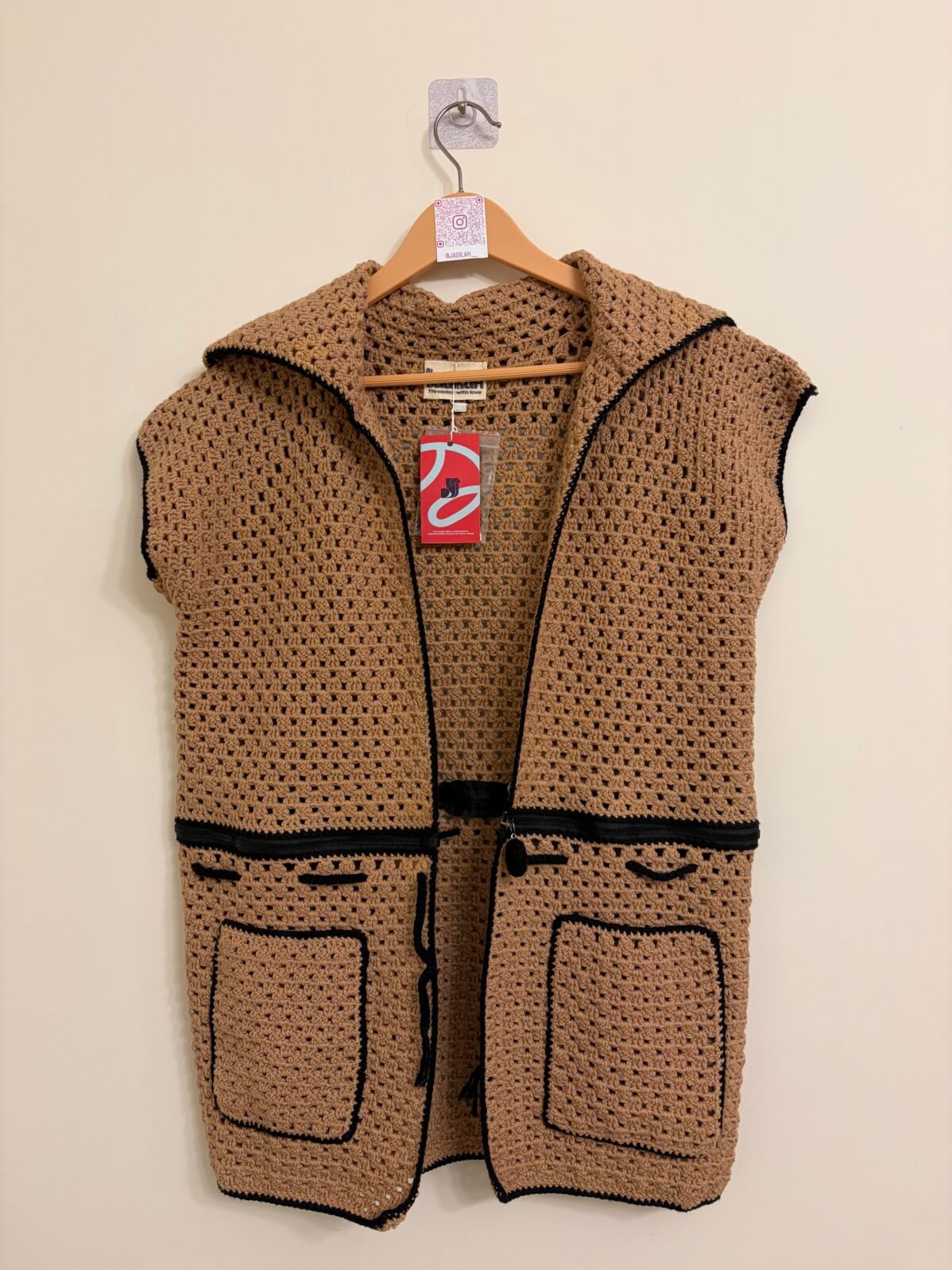 The Sleeveless Wrap Crop Jacket - Image 2